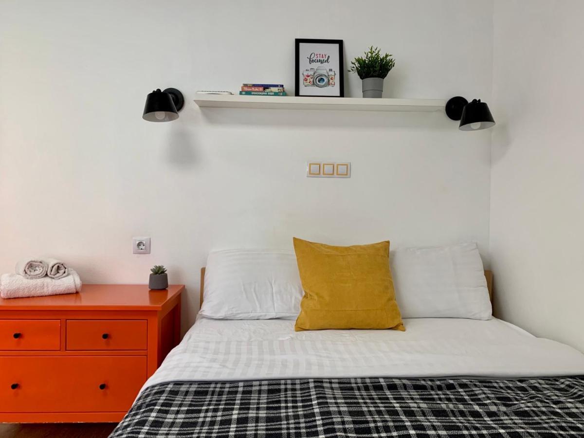 Apartment яскраві √ Wi-fi √ кава √ 2хв п.олександрія